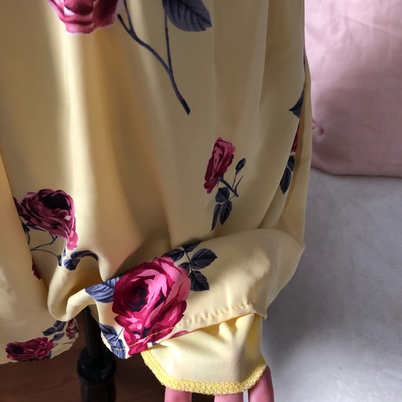 Halter romper - Picture 4 of 4